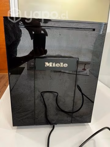 Cafetera Miele CM 7500