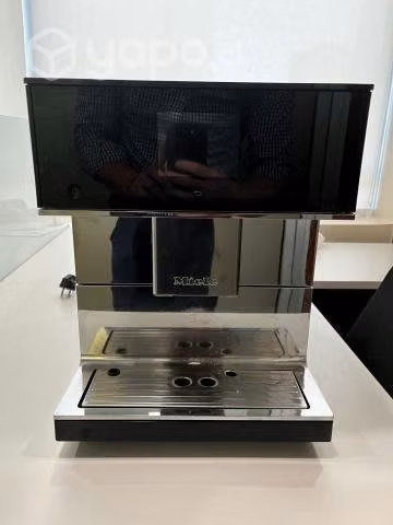 Cafetera Miele CM 7500