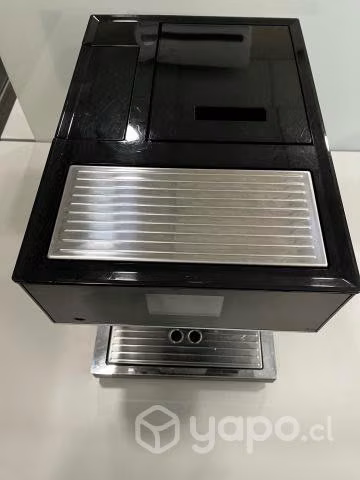 Cafetera Miele CM 7500