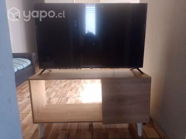 Led 43" smart TV + rack nuevo