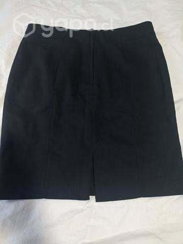 Falda negra H&M talla 42 - Imagen 2