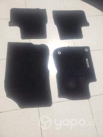Piso alfombra peugeot 2008 original
