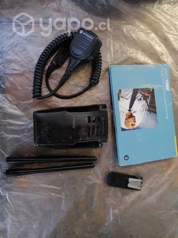 Lote de radios y accesorios Motorola