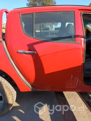 Puerta mitsubishi l200 2014 trasera derecha