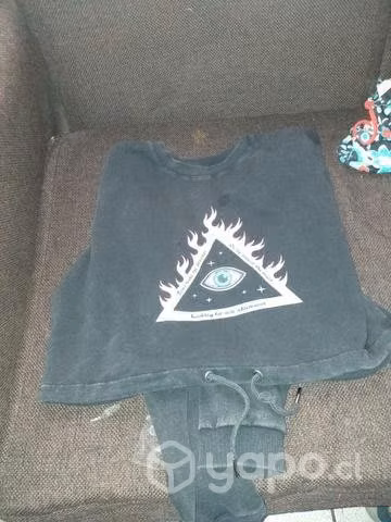 Ropa casi nueva