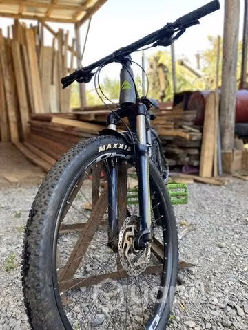 Bicicleta de montaña aro 27.5 talla L merida big 7
