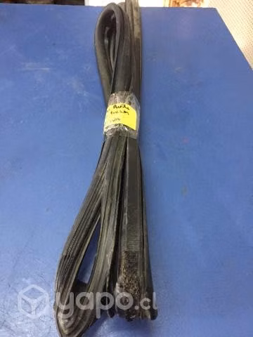 Goma vidrio puerta delantera derecha Hyundai New T