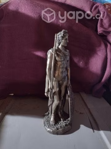 Estatua de Apolon