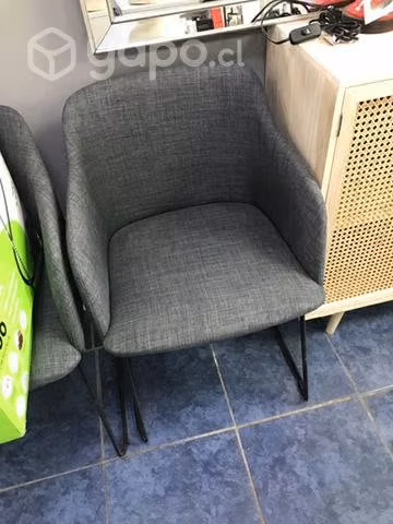Silla metal Tossberg