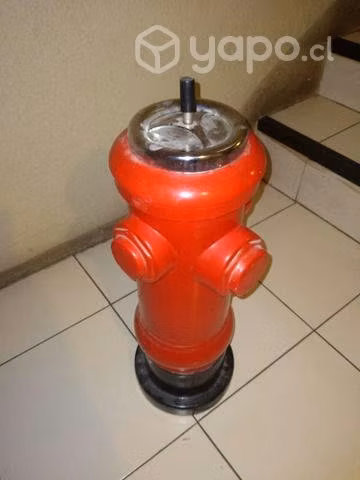 Cenicero grifo de incendios de 50 cm alto