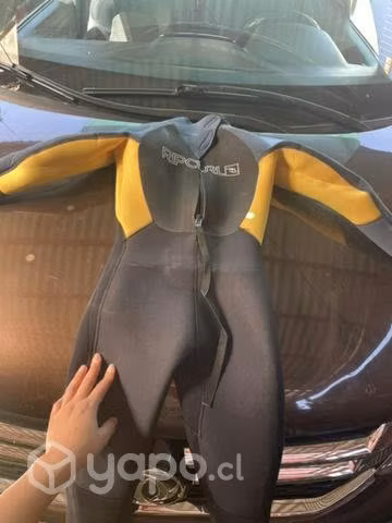 Traje surf talla 10 nuevo