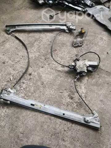 Cremallera alza vidrio Mercedes vito 111