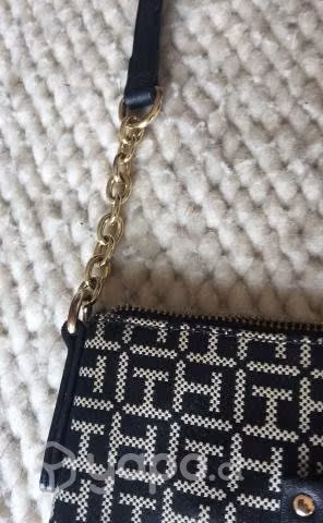 Cartera bandolera Tommy Higfler