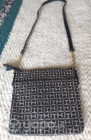 Cartera bandolera Tommy Higfler