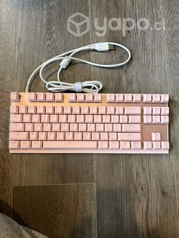 Teclado gamer rosado Motospeed