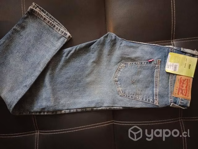 Jeans Levi's nuevos