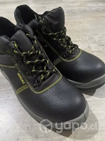 Zapatos de seguridad marca Titán