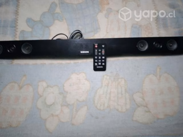 Samsung sound bar hw-fm45c ( falta subwofer )
