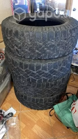 Goodyear Wrangler duratrac 275/65r18