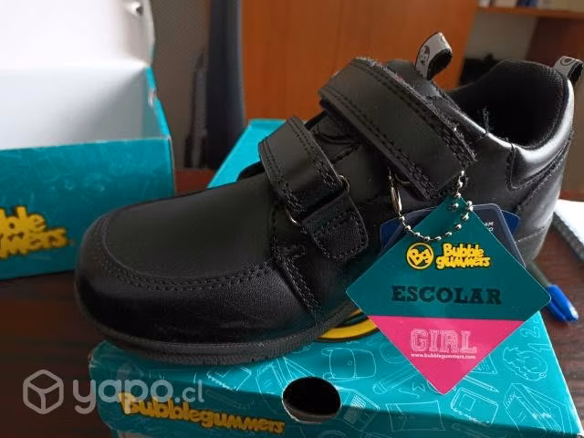 Zapatos nuevos talla 32 - Imagen 2