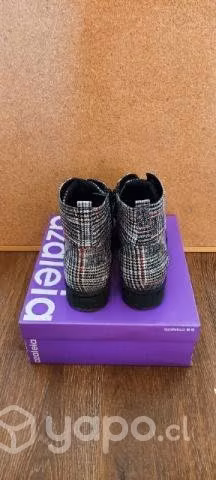 Botines Azaleia