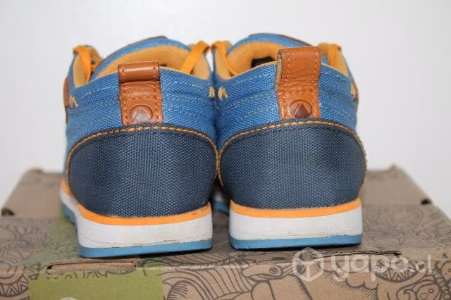 Zapatilla Niño Outdoor Lippi Woods Low N°30-32-33