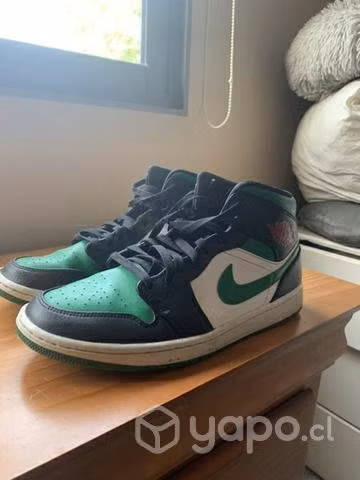 Zapatillas Air jordan mid 1
