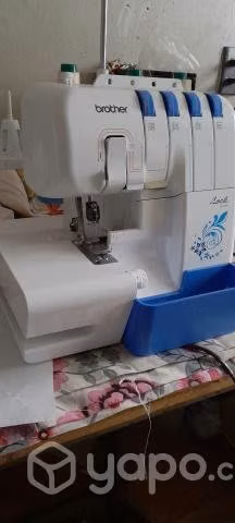Maquina overlock 4 hilos