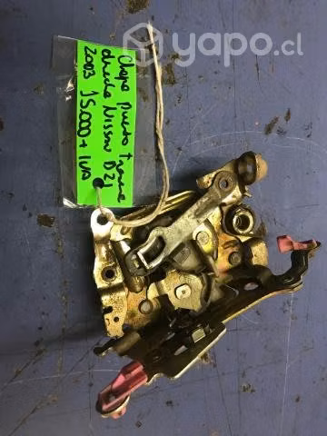 Chapa puerta trasera derecha Nissan D21 1996 al 20