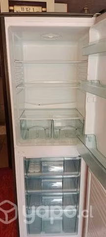 Refrigerador mademsa