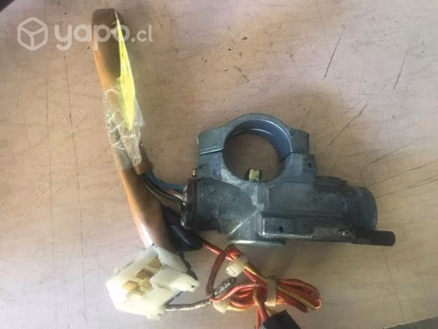 Chapa Motor sin llave Nissan D21 1996 al 2006