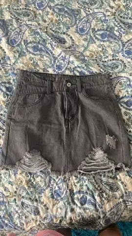 Short Zara 36 y falda sybilla S