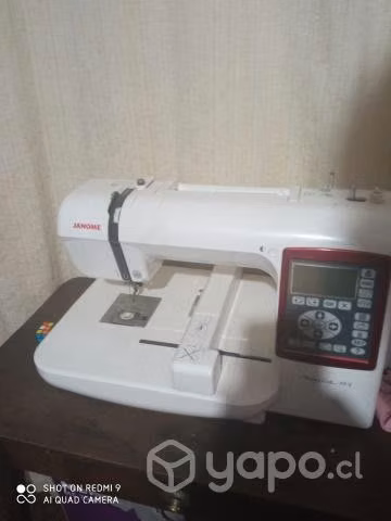 bordadora Janome 230e y overlook cacera s - Imagen 3