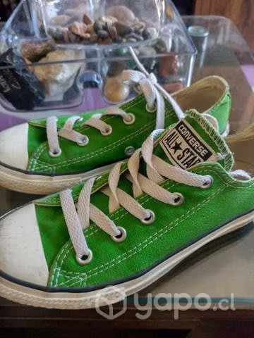 Zapatillas Converse Verdes poco uso - Imagen 3