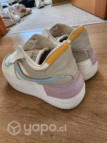 Zapatilla mujer - Imagen 2