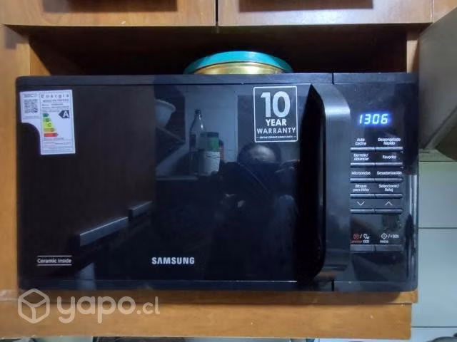 Microondas Samsung para platos grandes - Imagen 4