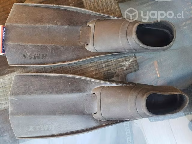 Traje de buceo + aletas - Imagen 3
