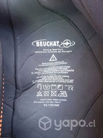 Traje de buceo + aletas - Imagen 5