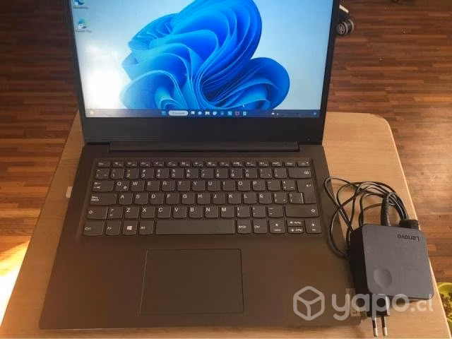 Notebook Lenovo V14-ADA