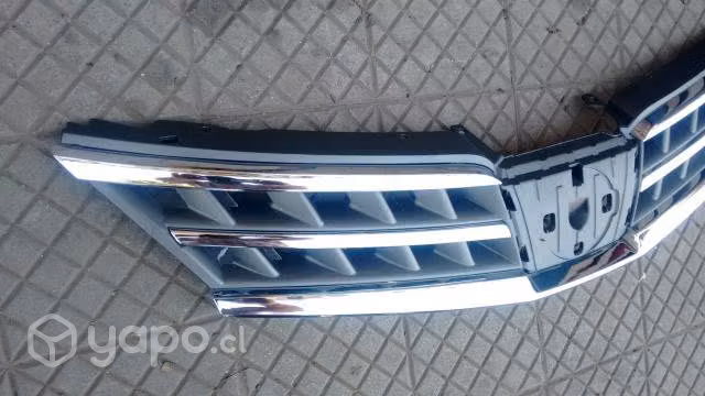 Mascara nissan tiida 2008-2010