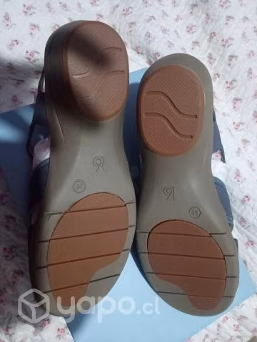 Sandalias 16 horas nuevas - Imagen 2