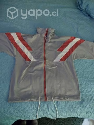Poleron y chaqueta