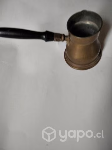 Tetera arabe antigua de bronce - Imagen 2