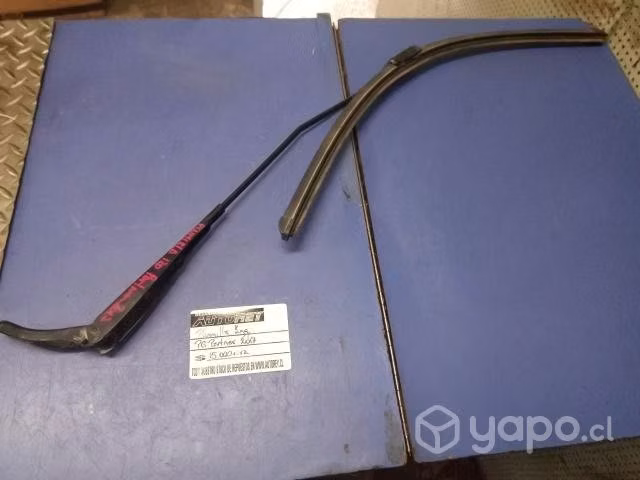 Plumilla limpia parabrisas izquierda Peugeot Partn