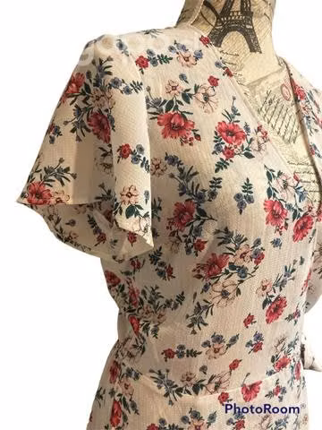 Vestido blanco floreado H & M"