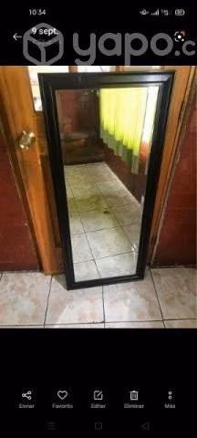 Espejo borde de madera
