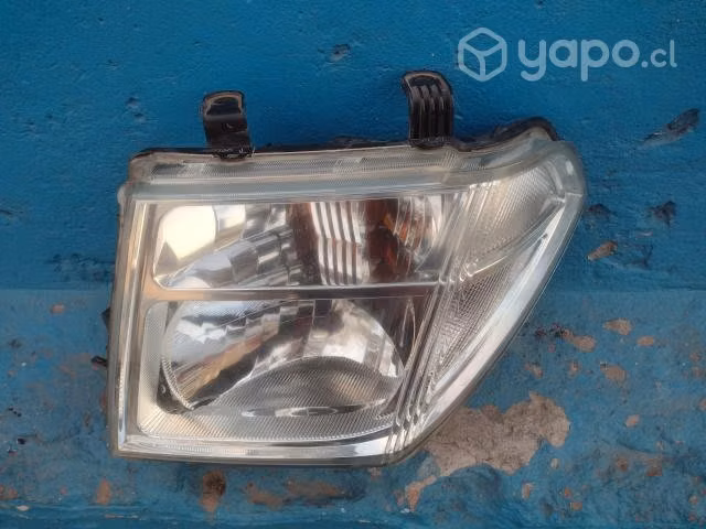 Optico izquierdo nissan navara 2008 2014 - Imagen 6