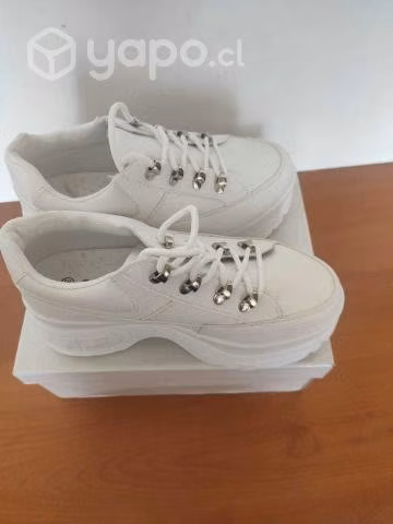 Zapatillas plataforma blancas