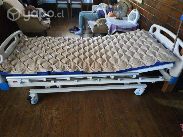 Cama clínica 3 posiciones + colchón antiescaras - Imagen 2