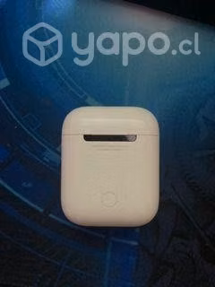 AirPods Segunda generación con estuche inalámbrico